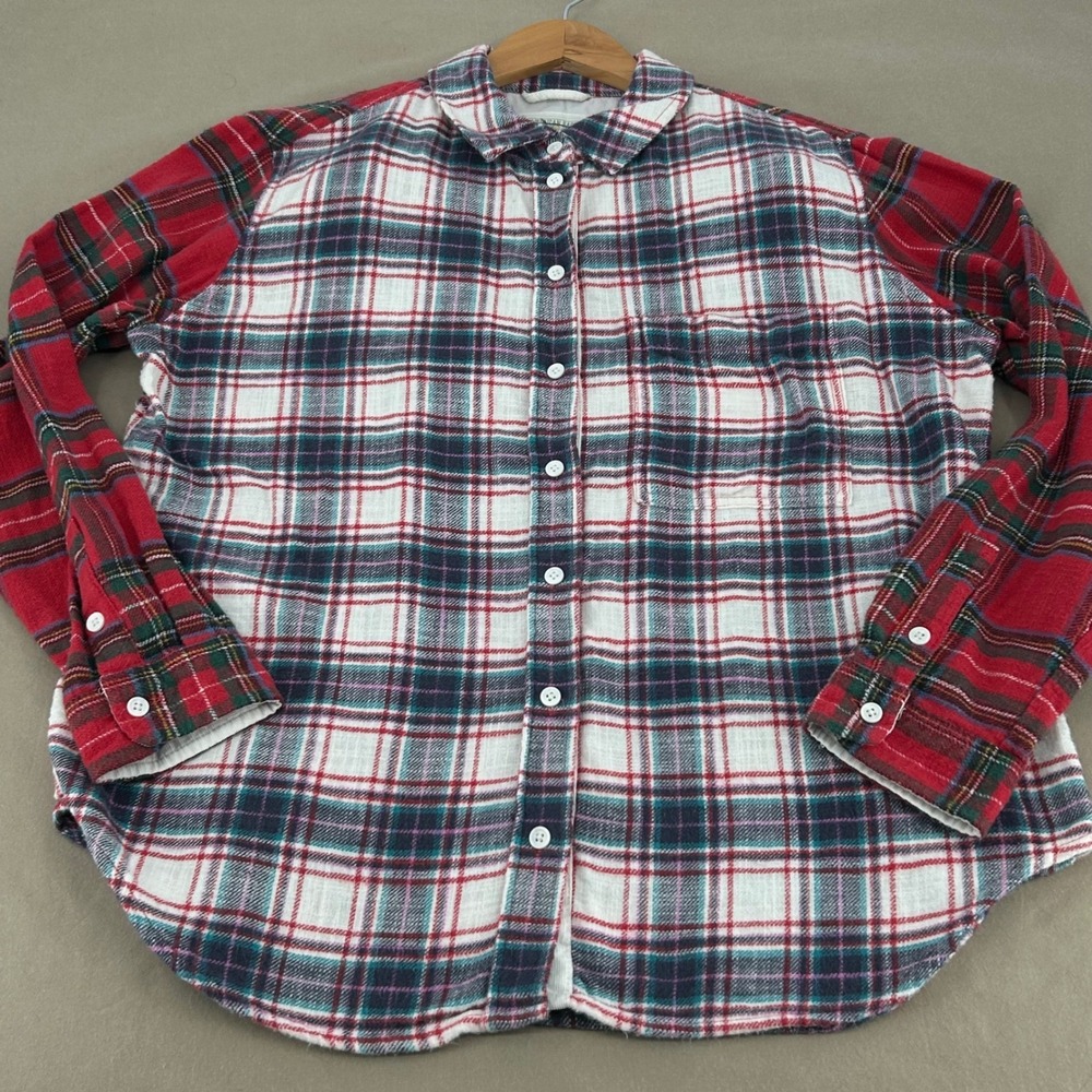 American Eagle Flannel Shirt Womens Small Red White Mixed Plaid Relaxed Grunge - Picture 9 of 10